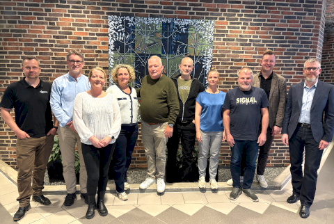 Den nye bestyrelse fra venstre mod højre: Niels Lauritsen, Jesper Misfeldt, Eddie Kjær Larsen, Carsten Heuck Jørgensen, Mads Ramsing, Lone Madsen, Mette Thau Bendstrup, Liselotte Jakobsen og Ole Aaby-Thiemer