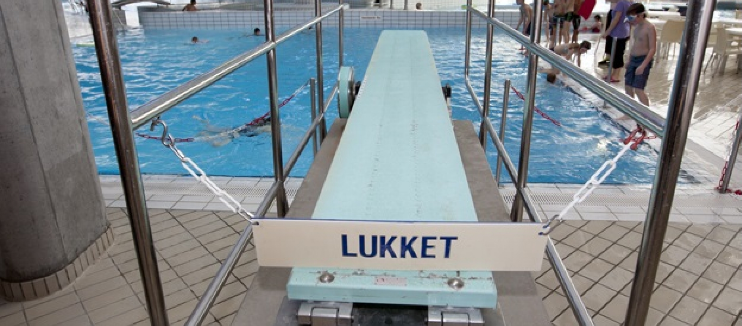 Køge: Svømmetilbud ender som maveplasker