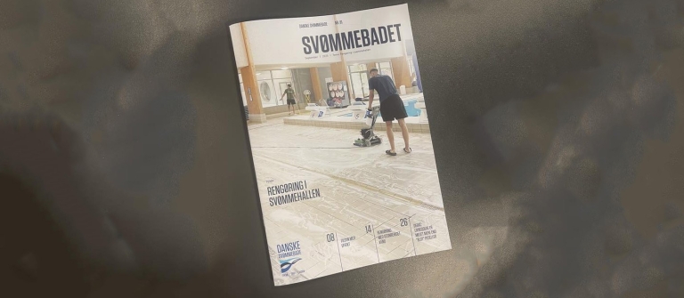 Svømmebadet #81 er udkommet
